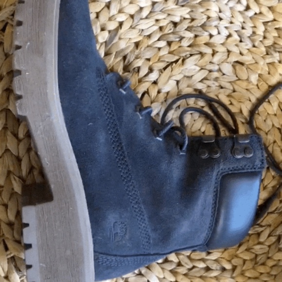 Timberland 6" suede blue Waterproof Unisex boot - Picture 2 of 6